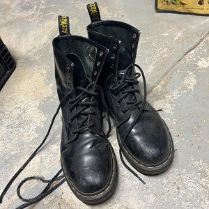 Doc Martens 1460 Women's Smooth Leather Lace Up Boots (Size 8)